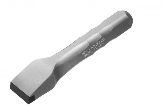 A carbide chipper with comfort grip