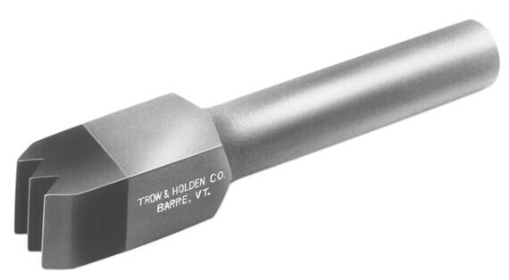 A carbide three blade bushing chisel