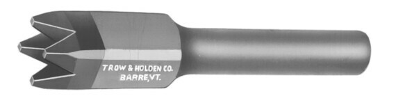 A carbide four point bushing chisel